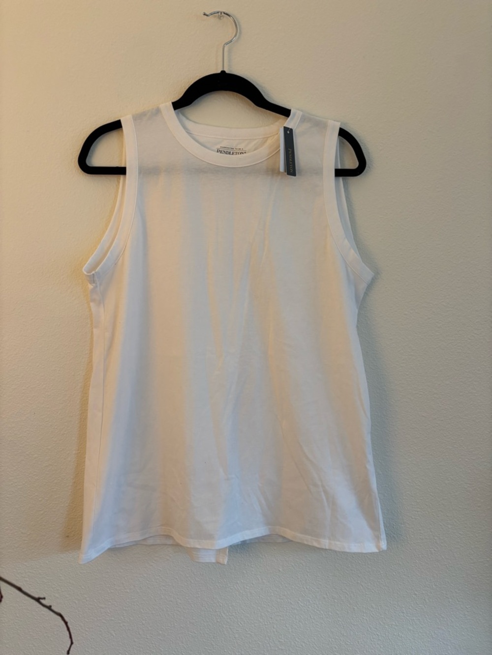 pendleton white sleeveless tank top NWT size medium